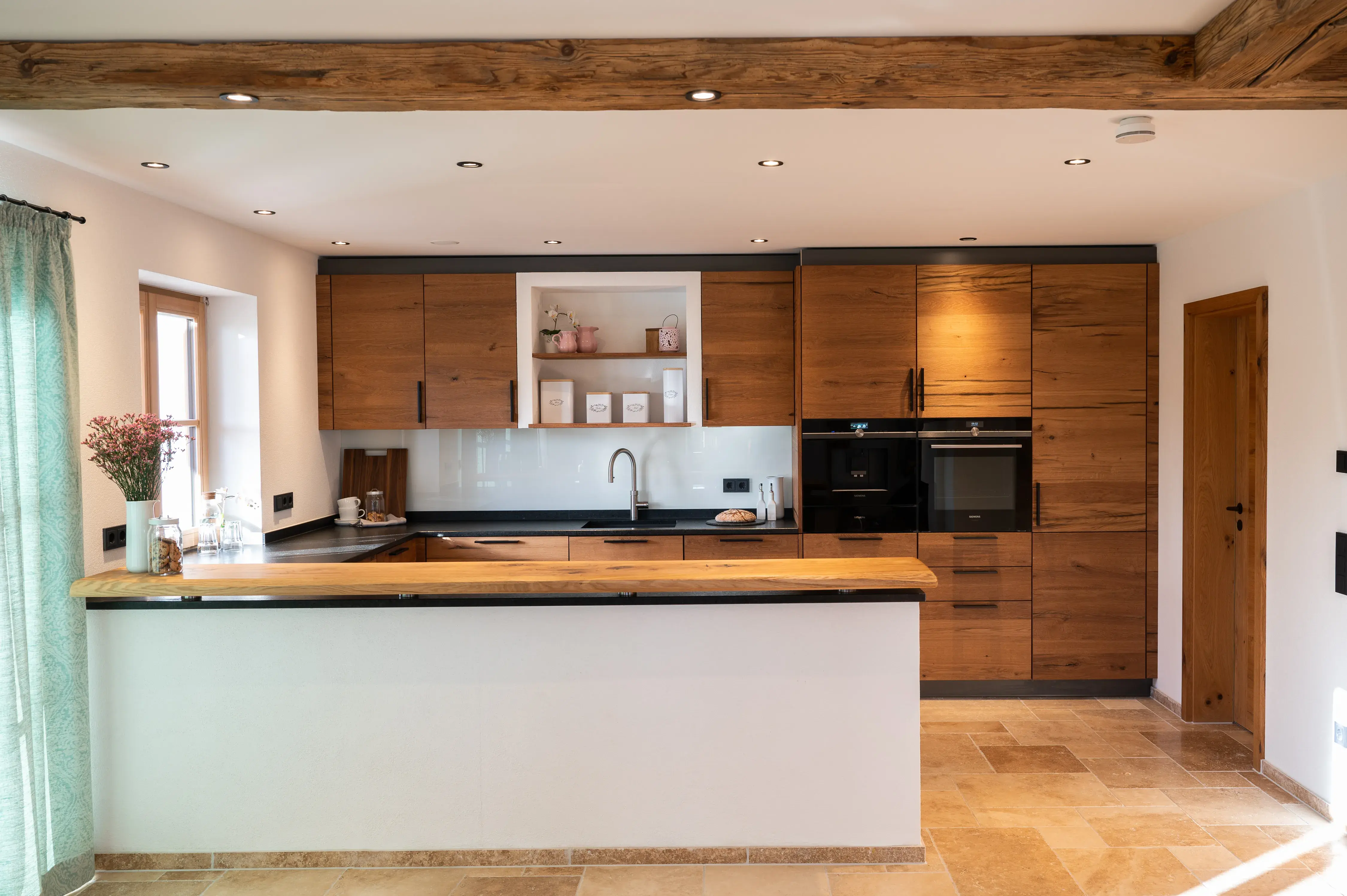 Küche in Altholz Eiche